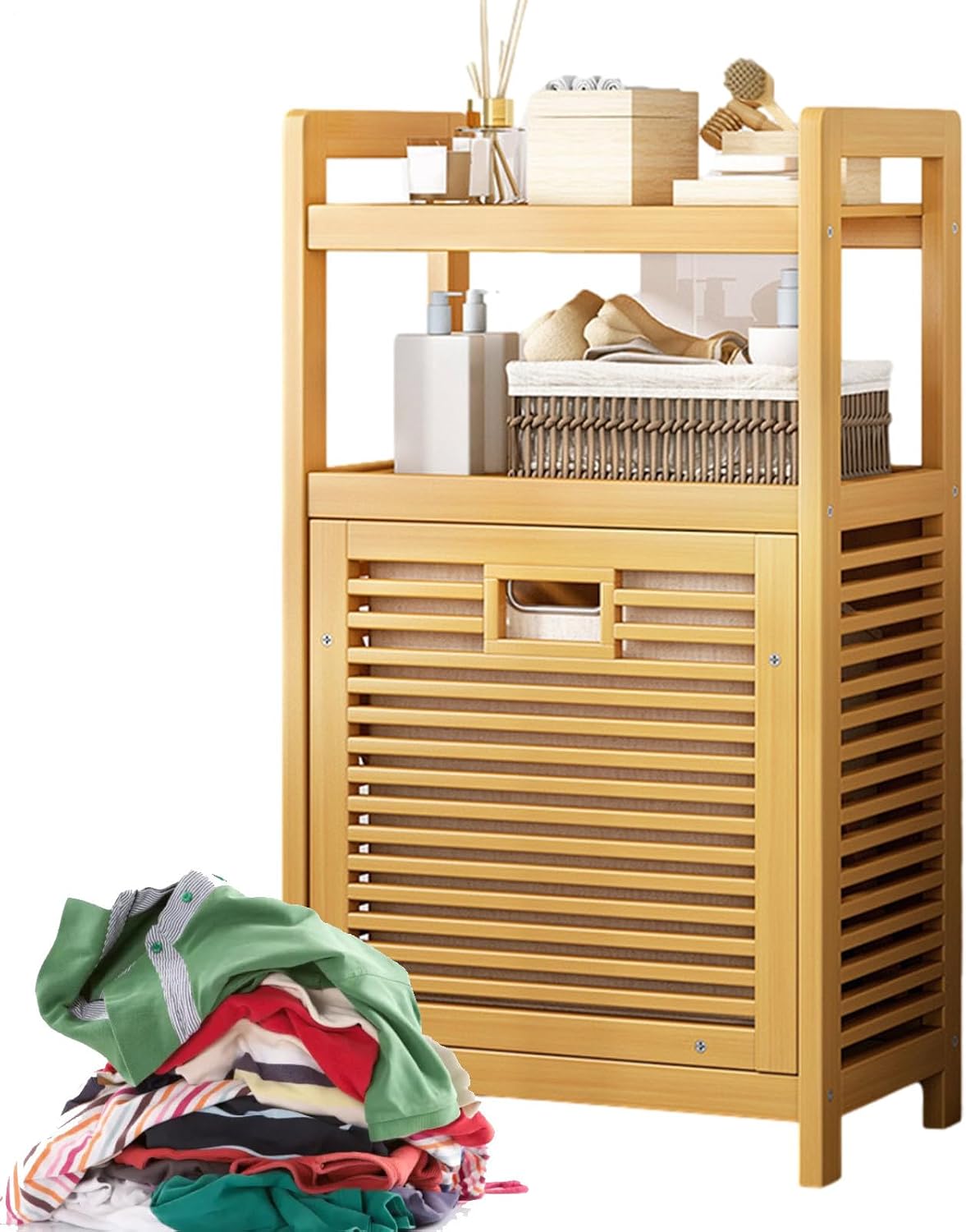 Ce panier a linge combine des elements en bois avec des espaces separes